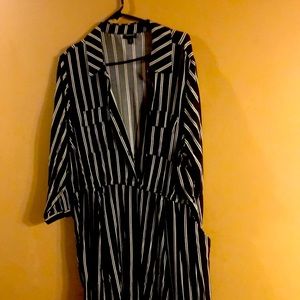 Bock and white stripes dress